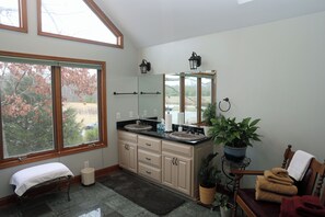 Chambre Simple Deluxe, 1 très grand lit, non-fumeur | Salle de bain