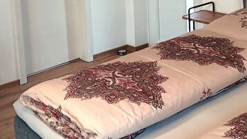 1 camera, Wi-Fi gratuito, lenzuola