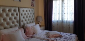2 bedrooms, in-room safe, iron/ironing board, WiFi - Romantic Villa Romeo with private pool, with stunning panoramic views of the (Costa Calma)