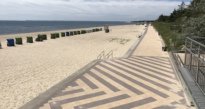 Traumurlaub Wyk Südstrand - WLAN - komfortable Ferienwohnung mit Terrasse