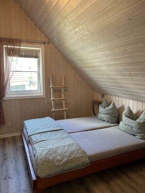 4 dormitorios, caja fuerte, wifi