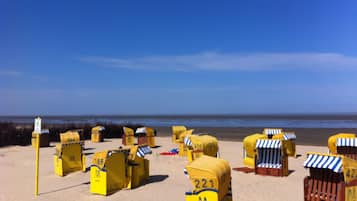 Una playa cerca