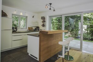 Fridge, microwave, oven, stovetop - Tegernsee Chalet vacation homeexceptional (Gmund am Tegernsee)