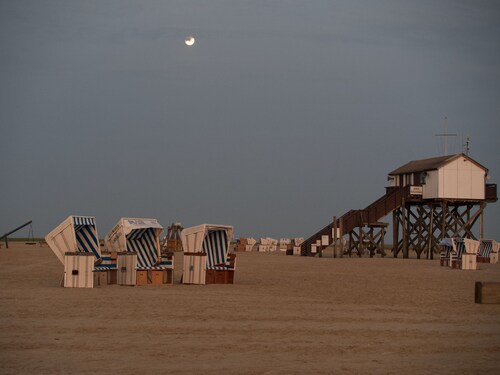 Asuminen ja loma lomalla kahdella tasolla - tyylikäs, viihtyisä, perheystävällinen 