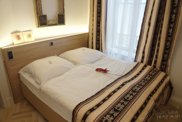 2 bedrooms, desk, iron/ironing board, travel crib - Apartment Perle am Rotherbaum last minute offer WiFi (Hamburg)