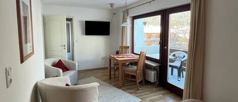 1 makuuhuone, vauvan matkasänky, ilmainen Wi-Fi