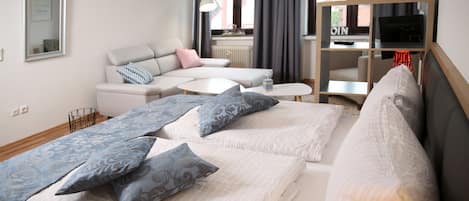 1 bedroom, Internet, bed sheets