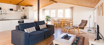 Holiday house with a private swimming pool and sauna in a rural idyll