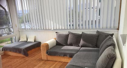 Vacation home with Moselle view, winter garden, 8 pers., 3 bathrooms, free of charge. Public transport ticket