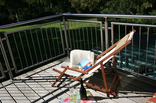 Bright, friendly apartment with balcony for rent