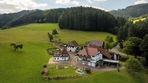 Unclassified image, 5 of 35, button - Holidays on the Oberhubhof, overlooking the valley and the playground. (Hofstetten)