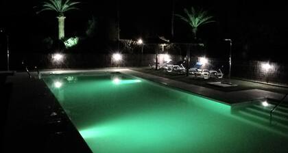 CASA CELESTINA 63 m² mit Pool,Fahrraeder,Kayak,Klimaanlage,Heizung,Safe und Wifi