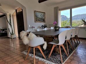 Dining - Outstanding rental property with pool for 8 persons i cassis france (Cassis)