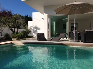 Outdoor pool, a heated pool - New architect house, quiet with heated pool (Saint-Florent)