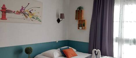 1 camera, ferro/asse da stiro, culla da viaggio, Wi-Fi gratuito