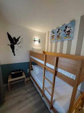 1 Schlafzimmer, Bügeleisen/Bügelbrett, Reisekinderbett, kostenloses WLAN