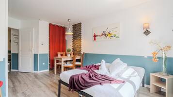 1 chambre, fer et planche Ă repasser, lit parapluie, Wi-Fi gratuit