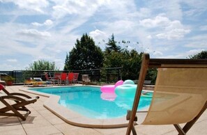Piscine extérieure, piscine chauffée