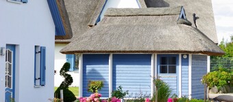  6 Pers., strandnah (250m), familienfreundlich, Park m. Spielplatz, Sauna, Kamin