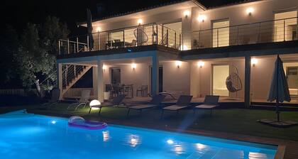 Pinarello Villa 150m2 in Strandnähe mit privatem Pool