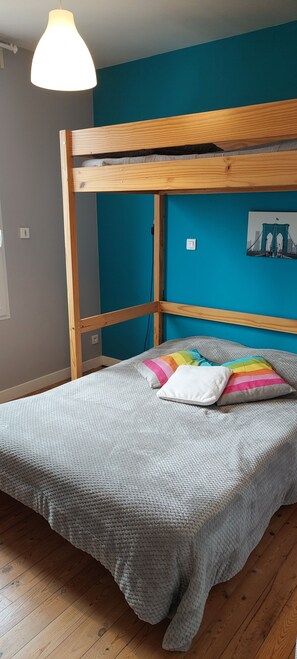 2 camere, ferro/asse da stiro, Wi-Fi
