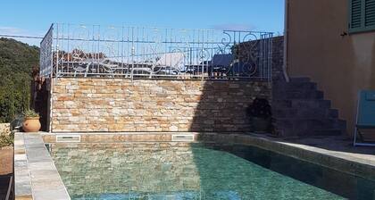 Appartement T3, avec piscine chauffée, entre mer et montagne