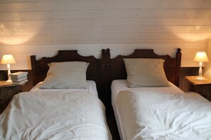 3 chambres, Wi-Fi gratuit, draps fournis