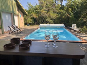 Piscine extérieure, piscine chauffée