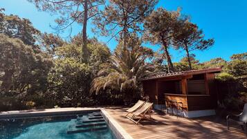 Piscine extérieure, piscine chauffée