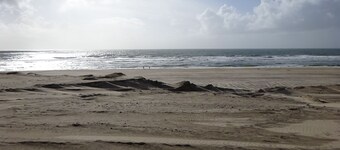 Fin villa 5 personer renovert nær stranden og sentrum