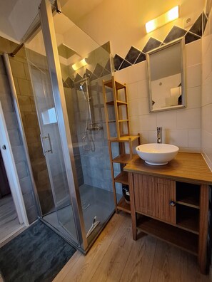 Shower, hair dryer