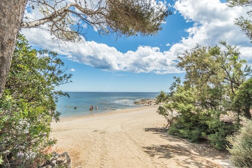 FÜSSE IM WASSER SUPERB APARTMENT 4 * VILLA UMGEBEN VON EINEM GARTEN VON 1000 M