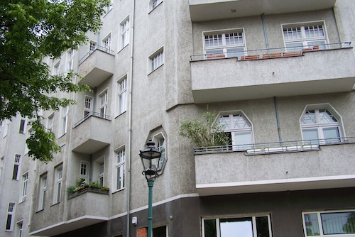 Large and Luxuriously Furnished Apartment w/ 2 Bedrooms + 1 Living/Dining Room
