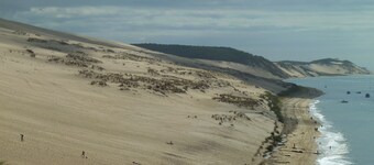 VILLA 4 *, quiet, on golf course, heated pool, beaches, lake, ocean,