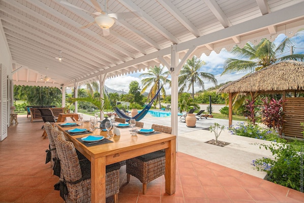 Outdoor dining - Coco (Le Vauclin)