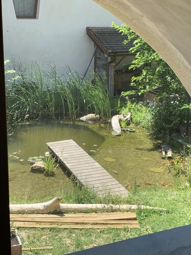 Small independent apartment in farmhouse with air conditioning