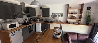 Small independent apartment in farmhouse with air conditioning