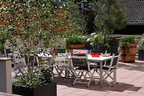 Restauration en plein air