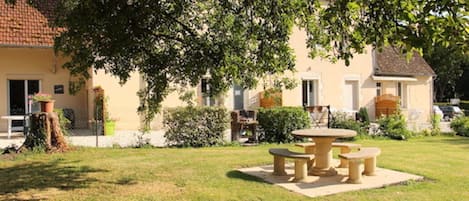 Restauration en plein air
