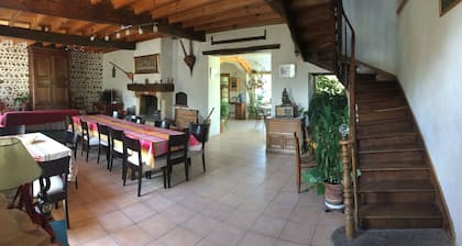 GITE DE L'ALARIC 2 to 15 people Bernac Dessus, 10km from Lourdes family gite