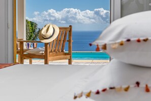 3 chambres, fer et planche à repasser, Wi-Fi gratuit, draps fournis
