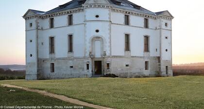 Maison tout confort Ă la campagne proche de Chablis et de la Champagne