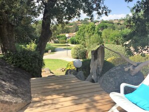Terrace/patio - 100 metres from Santa Guilia beach, comfortable, garden furniture, barbecue (Porto-Vecchio)