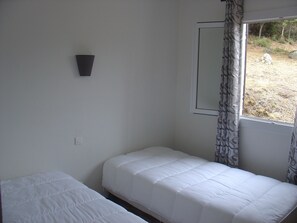 2 bedrooms, iron/ironing board, bed sheets - Relaxing house in a privileged location (Zonza)