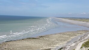 Beach nearby, sun-loungers