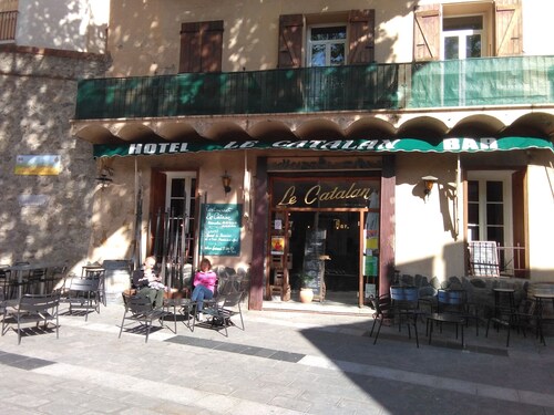 Maison de Village dans à Laroque des Alberes, renovée avec goût.