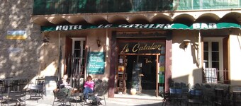 Tastefully renovated village house in Laroque des Alberes.