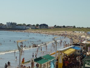 Nær stranden