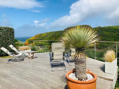 Hermosa casa en el mar (Sauzon)