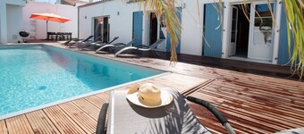 Former fisherman's house with pool in the heart of Old Cotinière